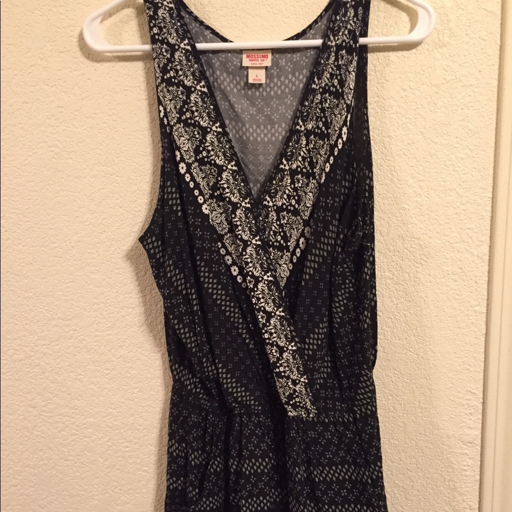 Romper - Picture 2 of 3